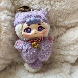 Purple Amow Purse Pal.